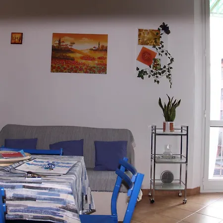 Blu * بولونيا